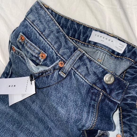 NWOT TOPSHOP Mom Jeans - Picture 3 of 3